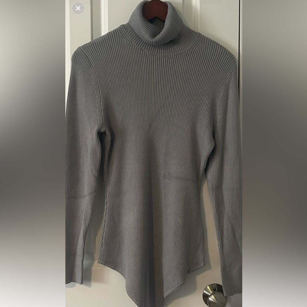 Abercrombie & Fitch
Abercrombie Thong Bodysuit Turtleneck Size XS NWOT